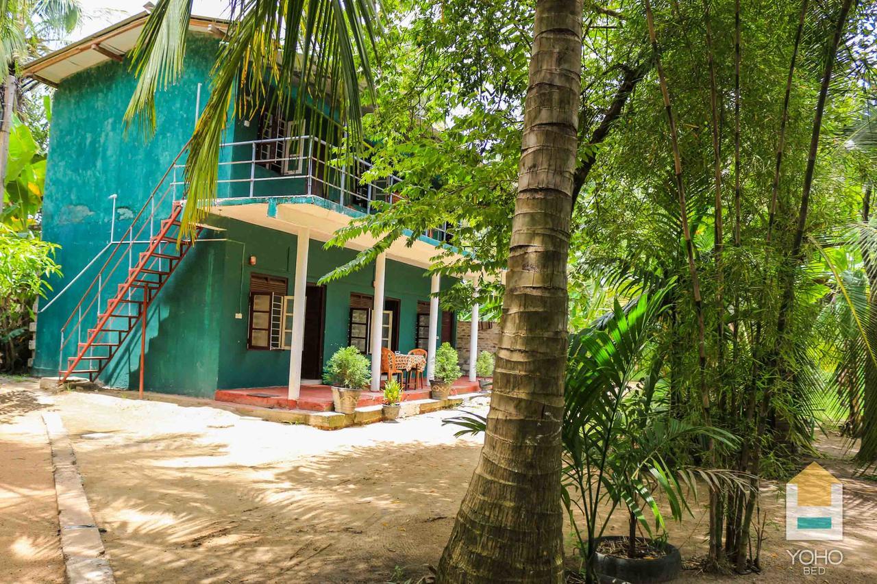 Bed and Breakfast Coconut Park à Anurâdhapura Extérieur photo