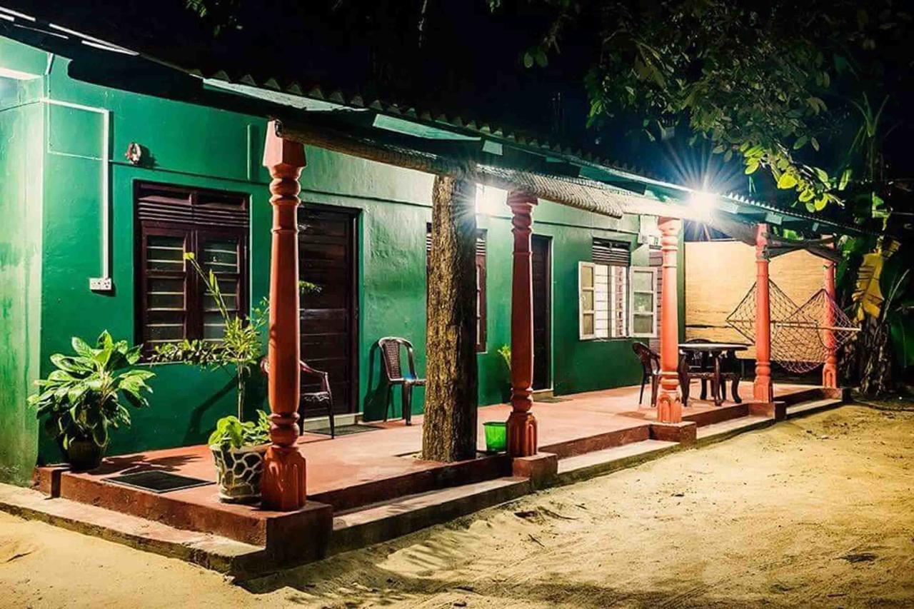 Bed and Breakfast Coconut Park à Anurâdhapura Extérieur photo