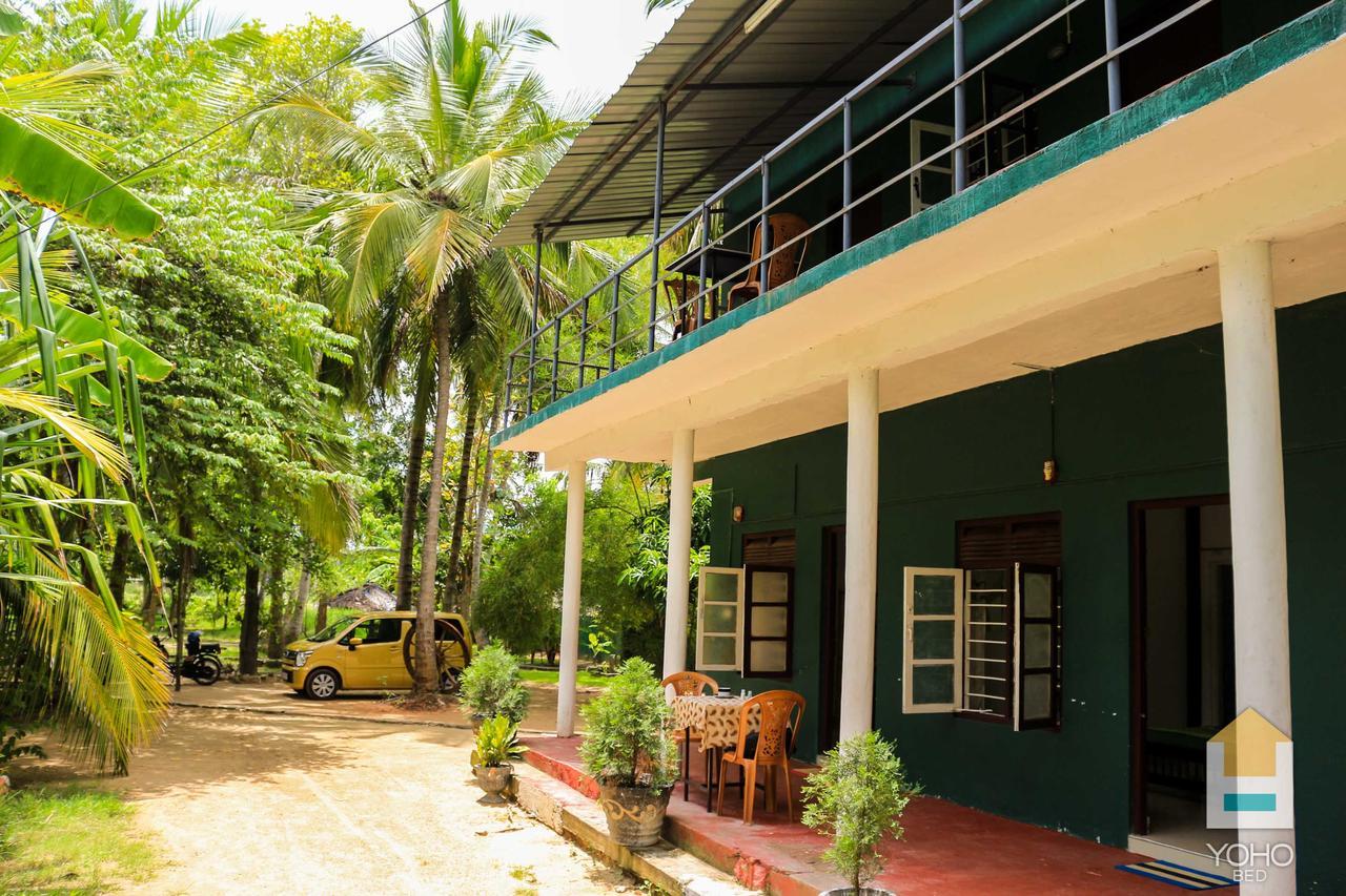 Bed and Breakfast Coconut Park à Anurâdhapura Extérieur photo